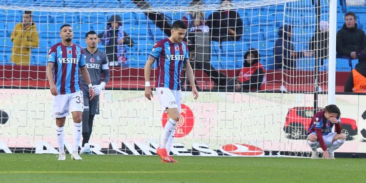 Orhan Ak’lı Trabzonspor’dan kötü başlangıç
