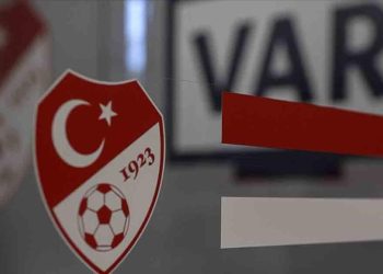 Beşiktaş derbinin VAR kayıtları için başvurdu