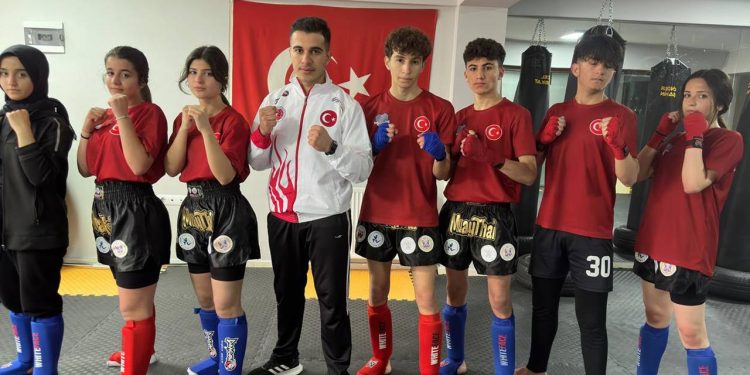 Özel harekat polisinin yetiştirdiği sporcuların hedefi dünya şampiyonluğu