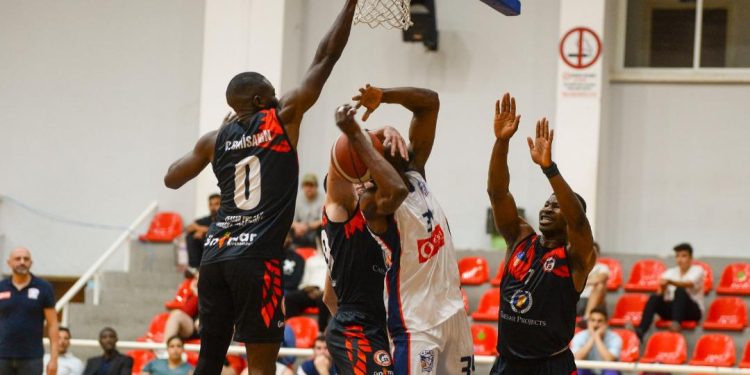Marmara dördüncü bitirdi: 79-66