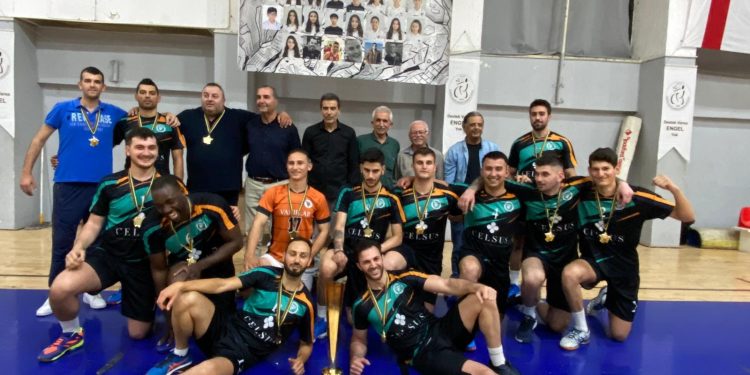 Voleybol Süper Kupa Vakıflar’ın