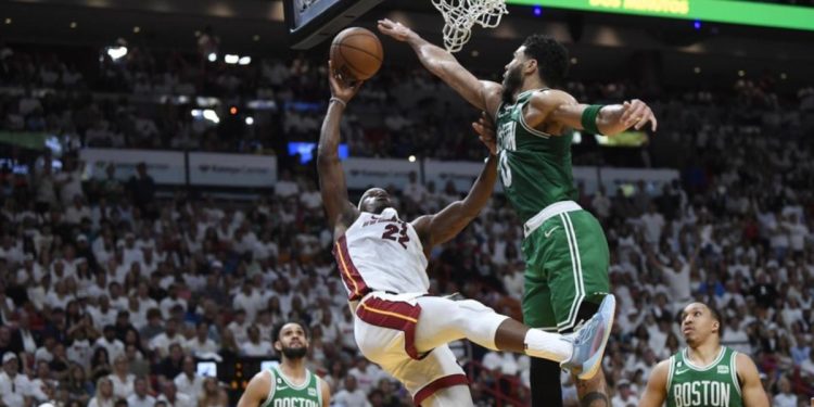 Boston son maça taşıdı