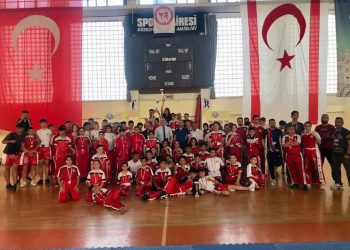 2.CENGİZ TOPEL KİCKBOKS ŞAMPİYONASI’NDA KUPALAR SAHİPLERİNİ BULDU