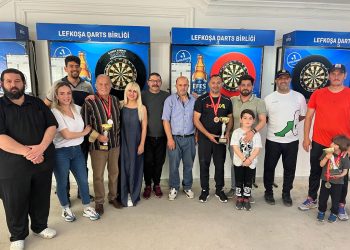 KTSYD üyeleri darts turnuvasında buluştu