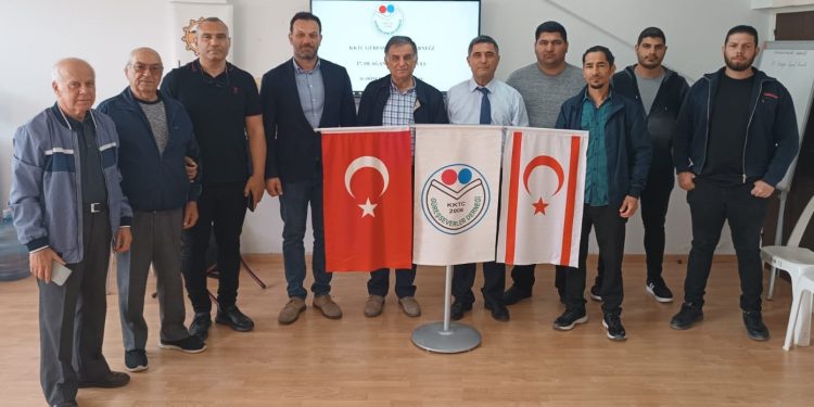 Güreşseverler Derneği’nin yeni başkanı Tezer