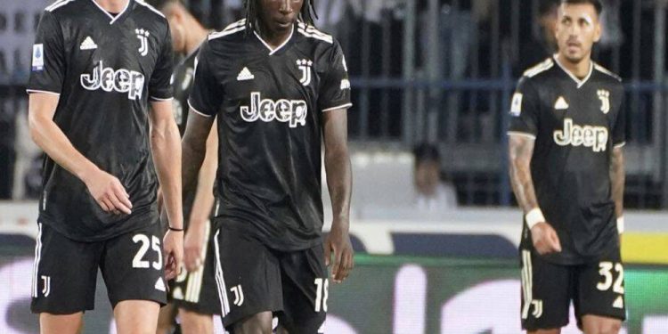 Juventus’a 10 puan silme cezası