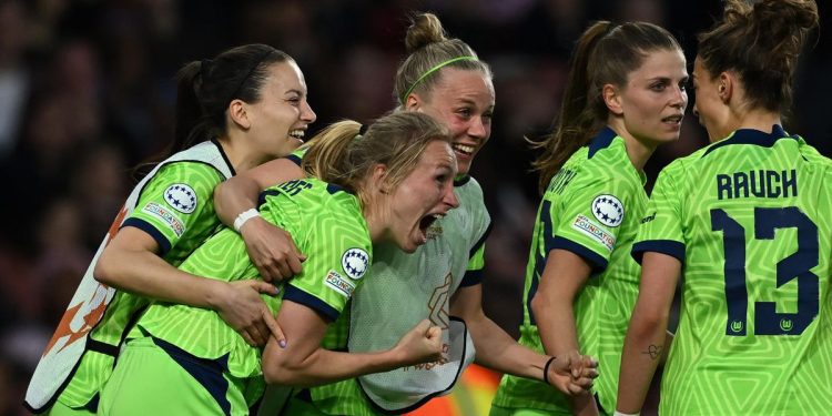 Wolfsburg, finalde Barcelona’nın rakibi