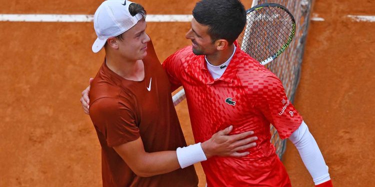 Roma’da Swiatek ve Djokovic elendi