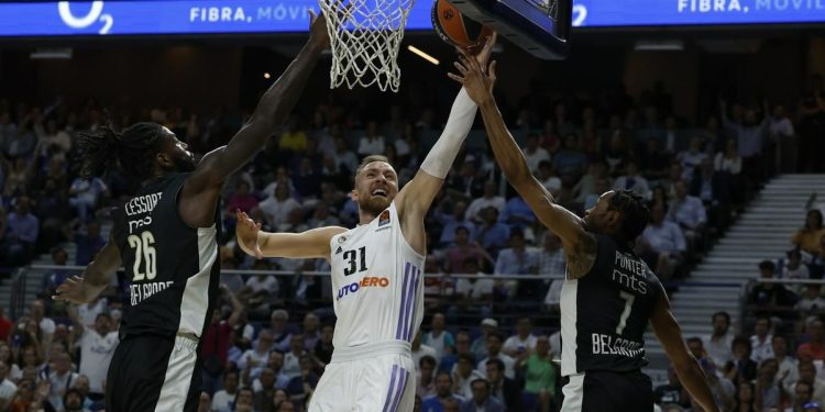 Real Madrid ve Monaco, dörtlü finalde