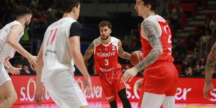 Rakipler; Ukrayna, Bulgaristan ve İzlanda