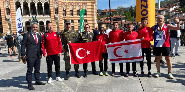 Hakan Tazegül’ün yer aldığı Türkiye Ordu Milli Takımı Saraybosna Maratonu’nda birinci oldu