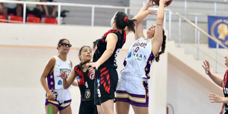 Marmara ve DAÜ farklı galip