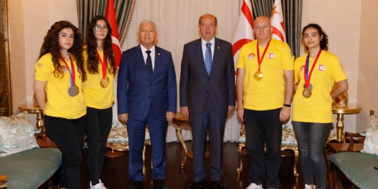 Şampiyon Taekwondoculardan, Tatar’a ziyaret
