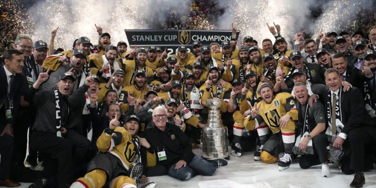 NHL’de şampiyon Vegas