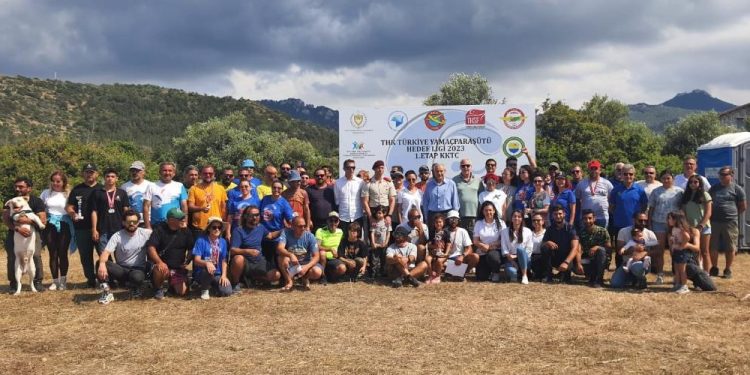 Yamaç Paraşütçülerden başarı