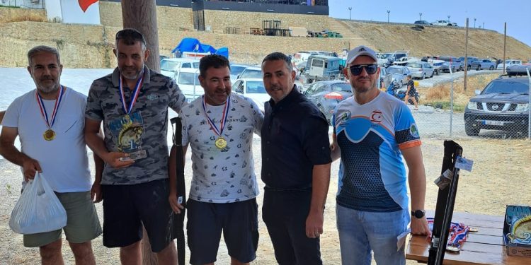 Girne’de sokan balığı avlama müsabakası gerçekleştirildi