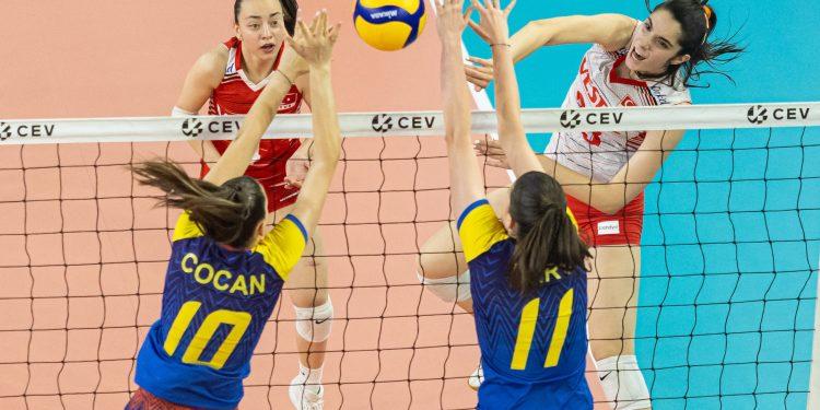 Kuyan kardeşli Türkiye galip: 3-0