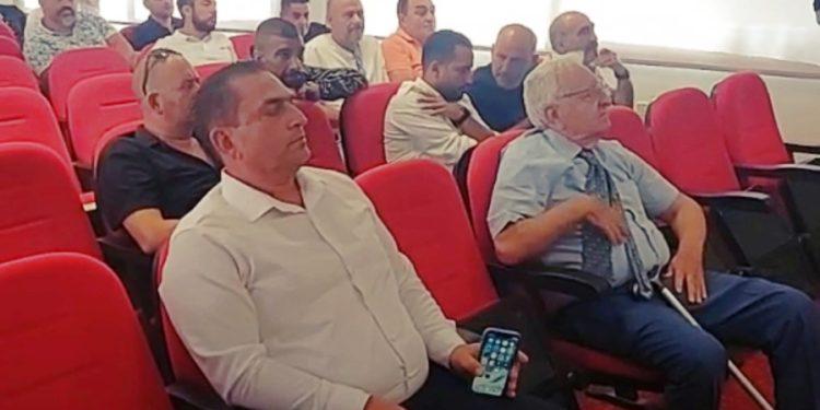 KARAVEZİRLER YENİDEN BAŞKAN