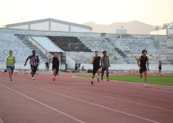 Atletler kendilerini denedi