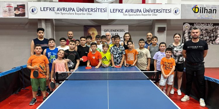 Masa Tenisi “Altyapı Yaz Okulu” başladı