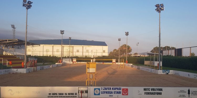 Plaj Voleybolunda sahalar hazır