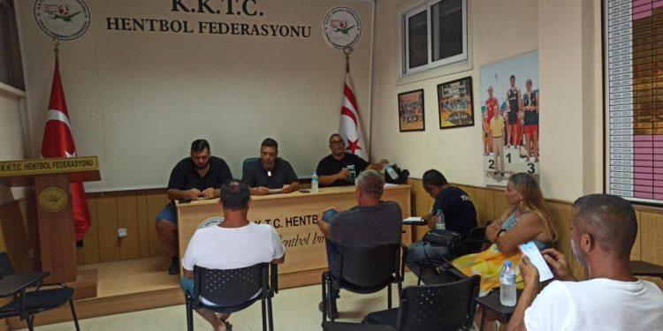 Hentbolda başkan arayışı