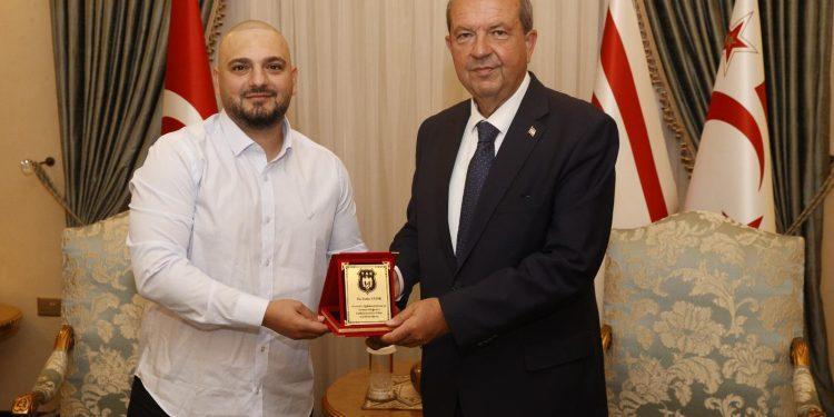 Cumhurbaşkanı Tatar, Yenicami başkan ve yöneticilerini kabul etti