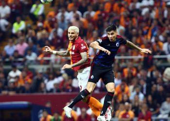 Galatasaray beraberlikle başladı
