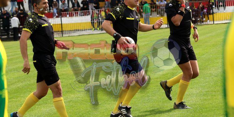 İLK DÜDÜK SEZENER’DEN