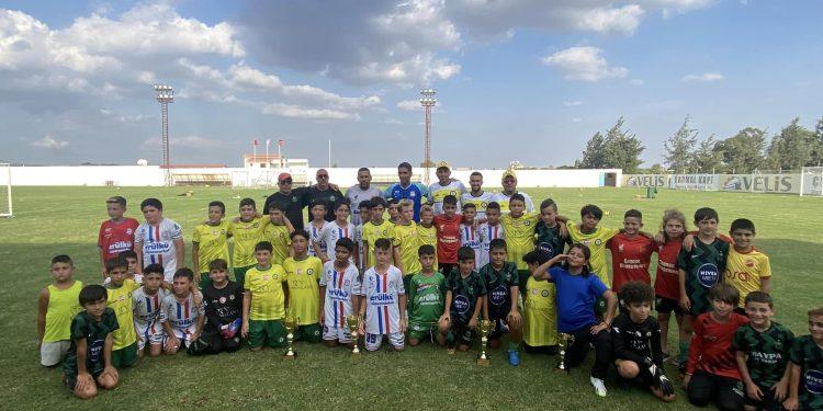 CİHANGİR’DE U10 FUTBOL ŞÖLENİ YAŞANDI