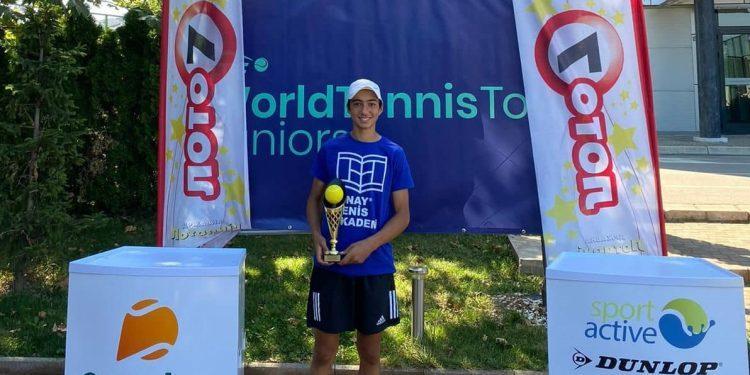 Aren, Makedonya’da şampiyon