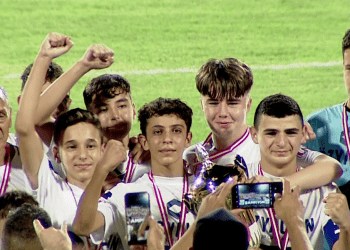 Doğan Türk Birliği U14 şampiyon
