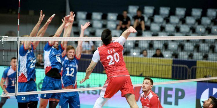 Efeler 3-2 mağlup