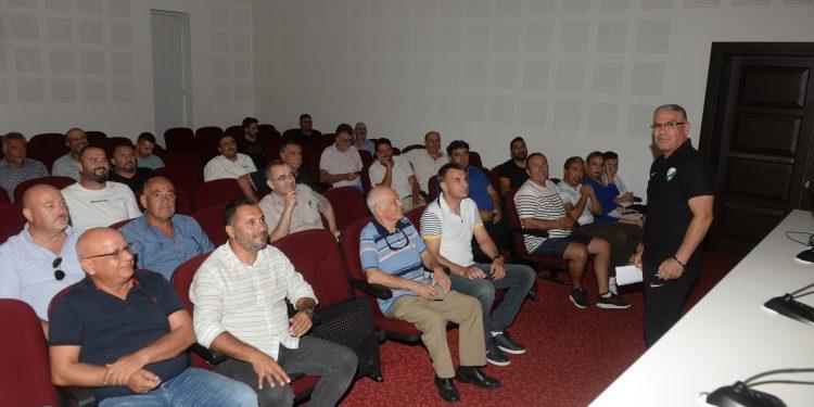 KTSYD’de “Futbolda Değişen Oyun Kuralları” semineri yapıldı
