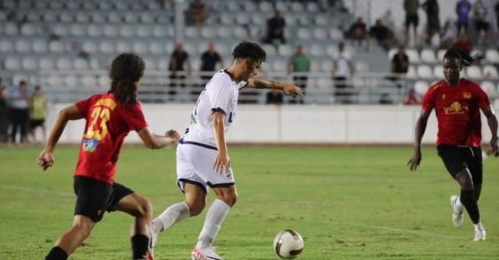 Yonpaş Dumlupınar deplasmanda tek golle kazandı