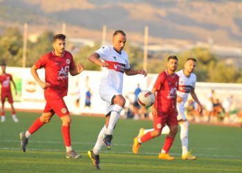 Aksa Birinci Lig 2. Hafta karşılaşmalarının dördü  oynandı