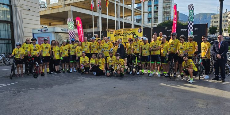 Kansere karşı pedal çeviren Uzun ve Mckinlay’in Londra’da başladığı yolculuğu Yedidalga’da bitti.. Cumhurbaṣkanı Tatar: Etkinlikle insanlığa önemli mesajlar veriliyor
