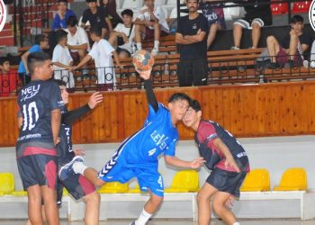 Hentbolda YDÜ ve UKÜ galip
