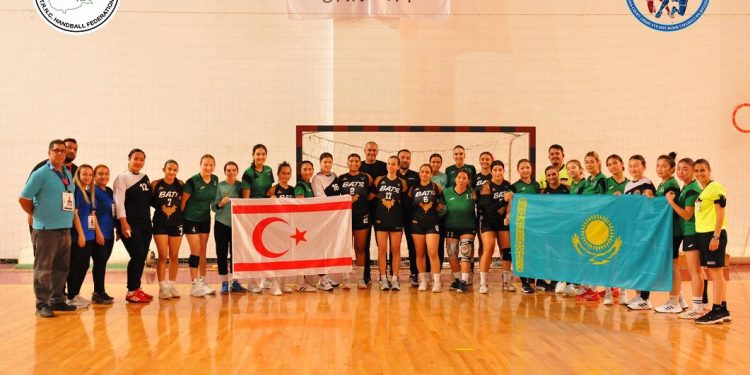 Hentbolda dostluk maçı