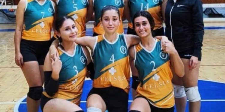 Beş setlik maç Vakıflar’ın: 3-2