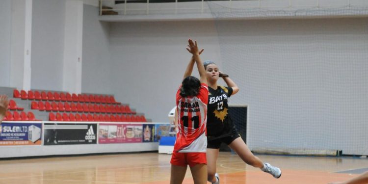 Hentbol U16 Ligi’nde play–off’lar