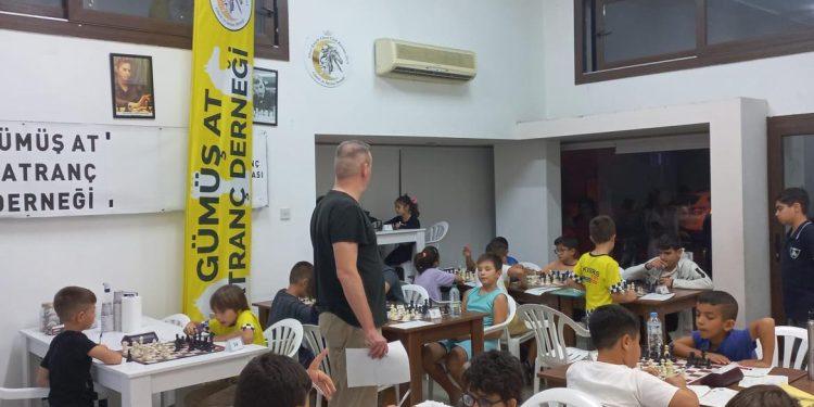 1 GÜMÜŞ AT KULÜP KUPASI 1.TUR MAÇLARI BAŞLADI