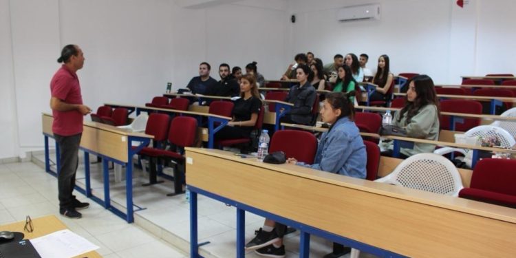 AÖA’da atletizm hakemliği dersleri