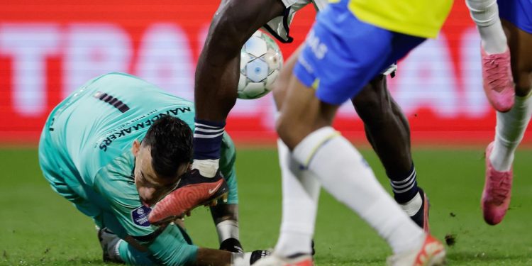 Waalwick – Ajax maçında talihsiz olay