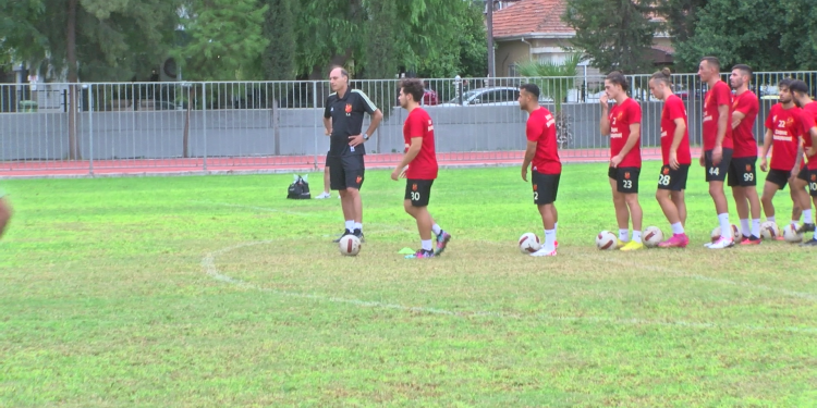 Turan Altay ilk idmana çıktı
