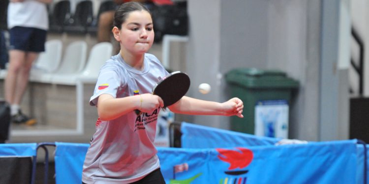 Masatenisinde U15 Takım Şampiyonası