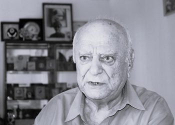 Özcan Özcanhan vefat etti