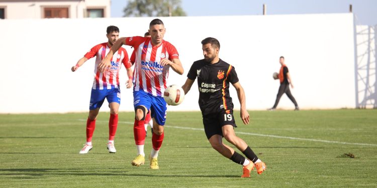 Cihangir ve Esentepe lider