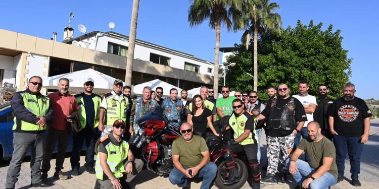 Motosiklet tutkunları Hamsi Günü’nde buluştu