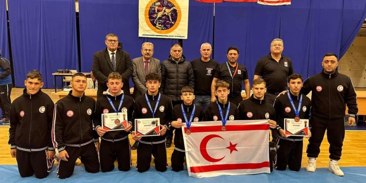 KKTC Güreş Milli Takımı’ndan büyük baṣarı – BRTK